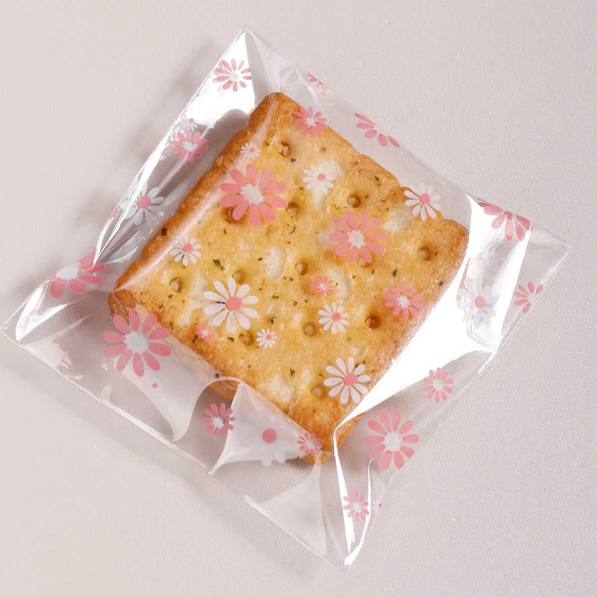 100pcs Plastic Packing Bags Flower Self-Adhesive Bags for Biscuits Candy Cookies Jewelry Gift Packaging Leedoar