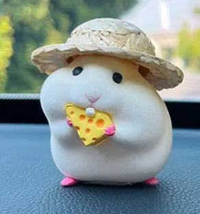 Cute Hamster with Straw Hat Car Ornament,Car Decoration Auto Interior Dashboard Accessories Leedoar