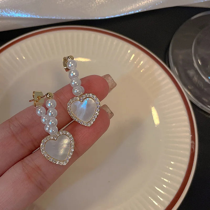 Elegant Pearl Necklace for Women Heart Pendant Necklaces Luxury Imitation Pearls Chain Necklaces Korean Jewelry Girls Gifts Leedoar