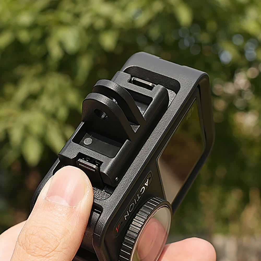 For DJI Action 3 4 Magnetic Two Claw Adapter 1/4 Thread Universal Port For DJI Action 4 3 camera Accessories Leedoar