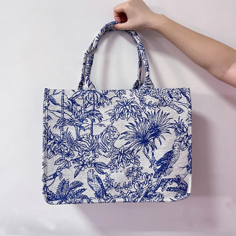 2023 Women's Shoulder Bag Embroidered Tote Bags Trend High Capacity Commuter Pearl Handbag Print Blue Beige Package Dropshipping Leedoar