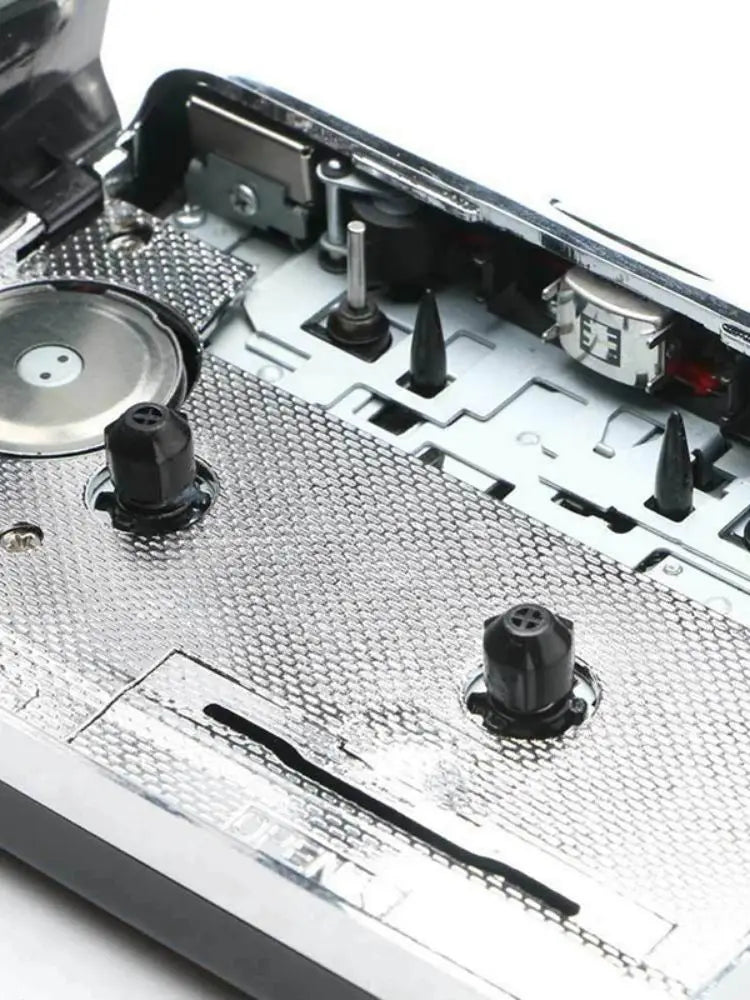 USB Cassette Capture Radio Player Portable USB Cassette Tape to MP3 Converter Capture Audio Music Player Tape Cassette Recorder Leedoar