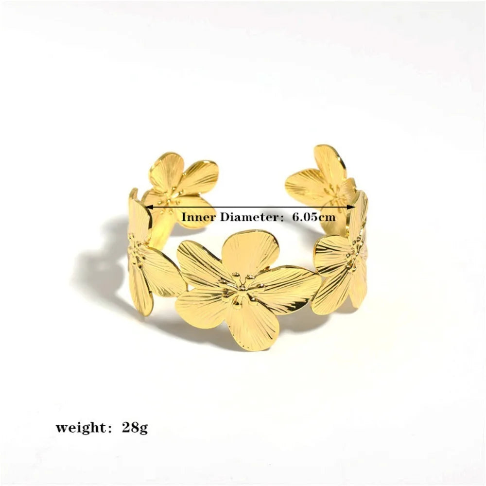 Uworld Waterproof Stainless Steel Flower Wide Bracelet High Quality Fashion Jewelry Women Party Jewelry New Style Leedoar
