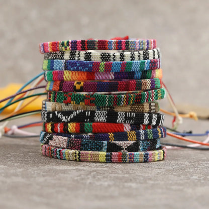 Juego de 12 pulseras de playa estilo surfista bohemio para hombre y mujer, pulseras trenzadas de verano estilo bohemio, joyería para festivales hecha a mano 