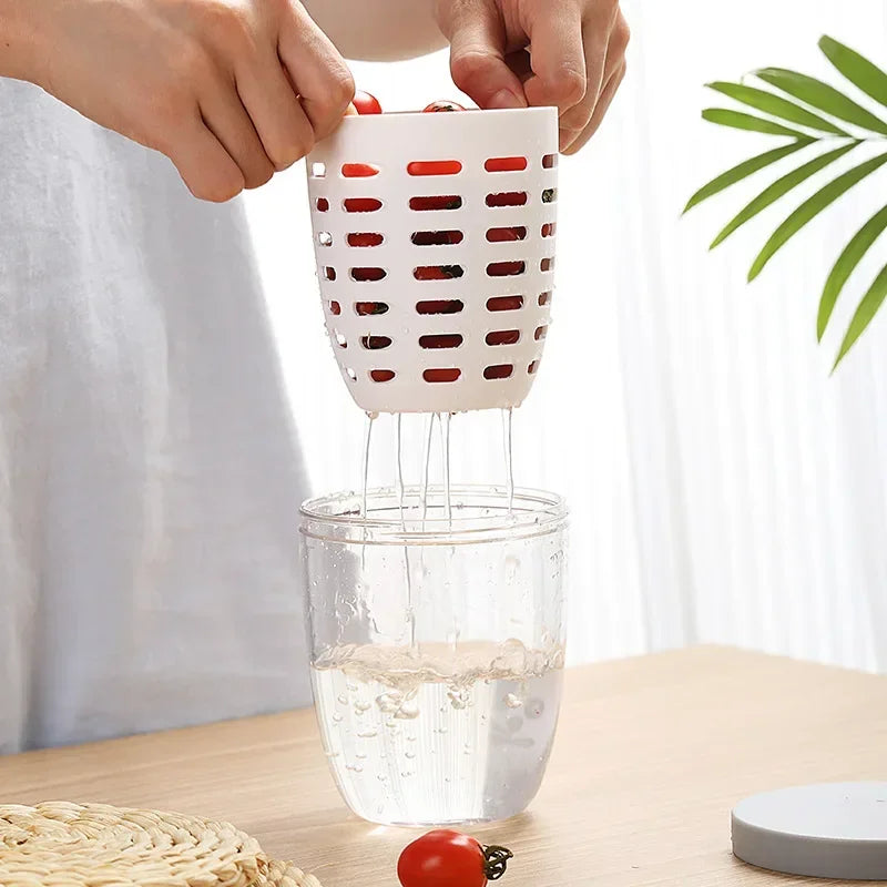 1PC Dripable Fruit Cup with Fork Food Grade Student Portable Picnic Storage Bucket Plastic Cup Sealed Leak Proof Salad Cup Leedoar