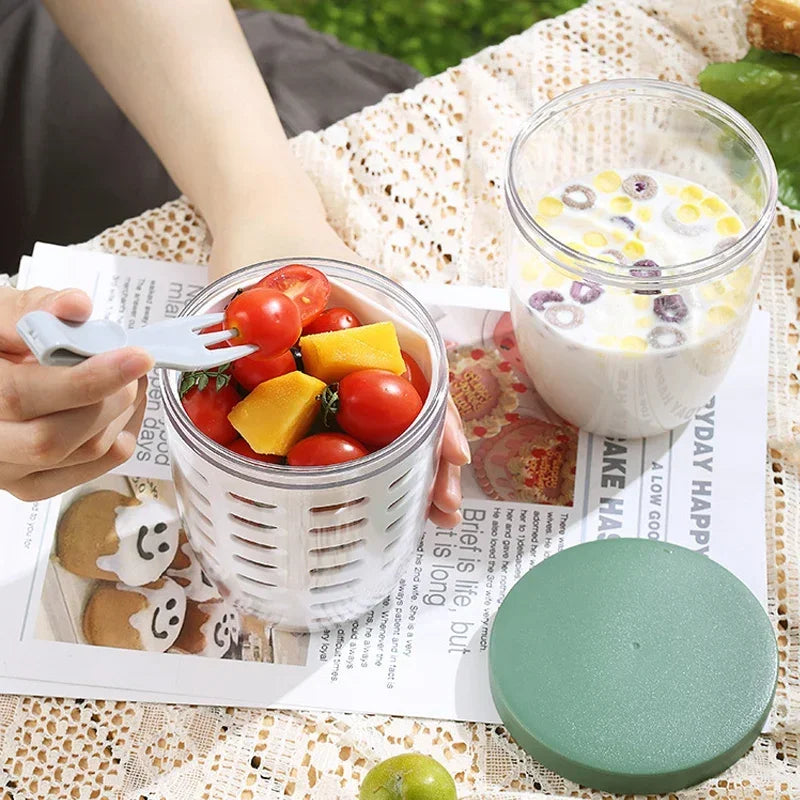 1PC Dripable Fruit Cup with Fork Food Grade Student Portable Picnic Storage Bucket Plastic Cup Sealed Leak Proof Salad Cup Leedoar