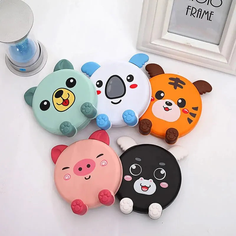 1PC New Cartoon Cute Phone Stand Folding Small Portable Multi Functional Adjustable Universal Tablet Stand Lazy God Tool Leedoar