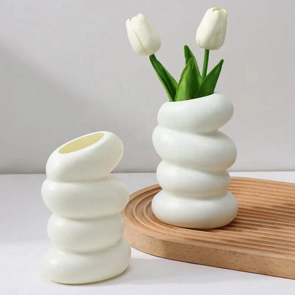 1 jarrón de plástico blanco en espiral, contenedor creativo nórdico para arreglos florales, para cocina, sala de estar, dormitorio, decoración del hogar 