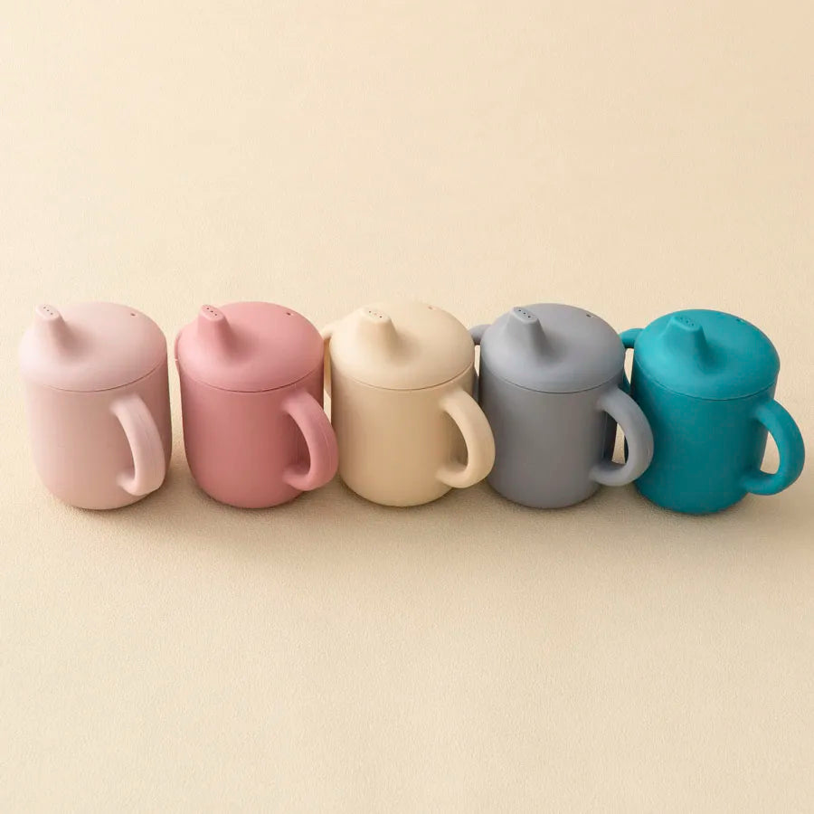 1PCS Baby Feeding Silicone Cups For Infants And Young Children Portable Learning Hand Shank Drinking Water Cups Baby Stuff Leedoar