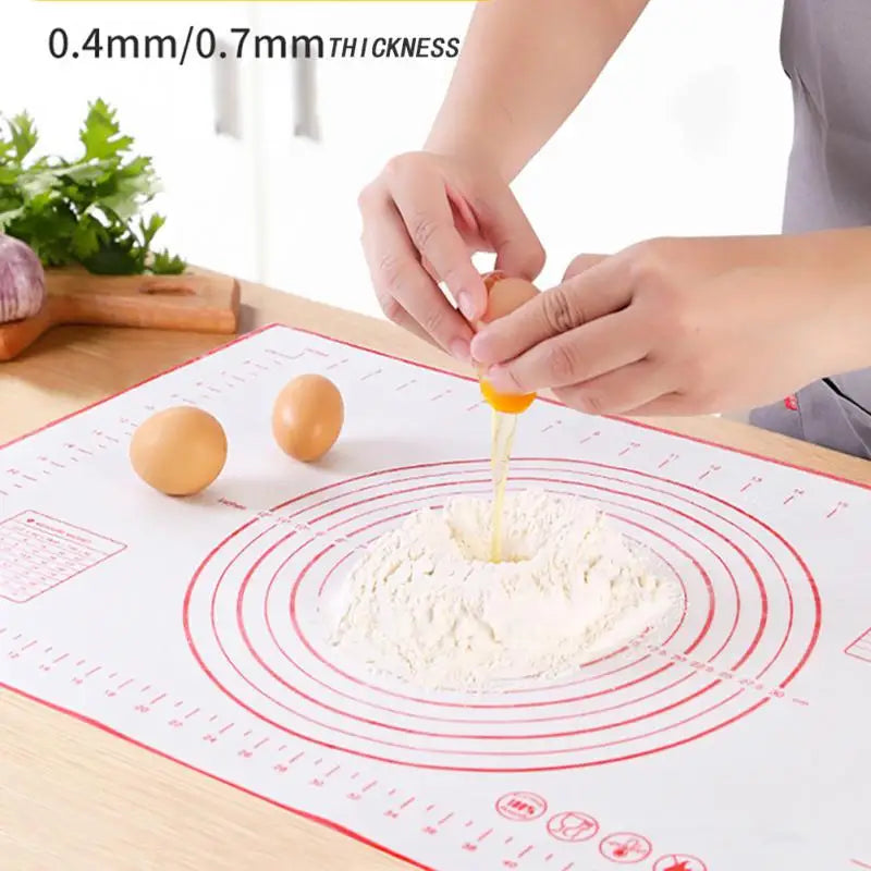 1Pc 40X50CM White And Red Kneading Dough Mat Silicone Baking Mat Pizza Cake Dough Maker Kitchen Cooking Grill Gadgets Bakeware Leedoar