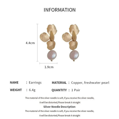 2 Pairs Elegant Natural Freshwater Pearls Earrings for Women Vintage Golden Petals Flower Drop Earring Jewelry for Party Wedding Leedoar