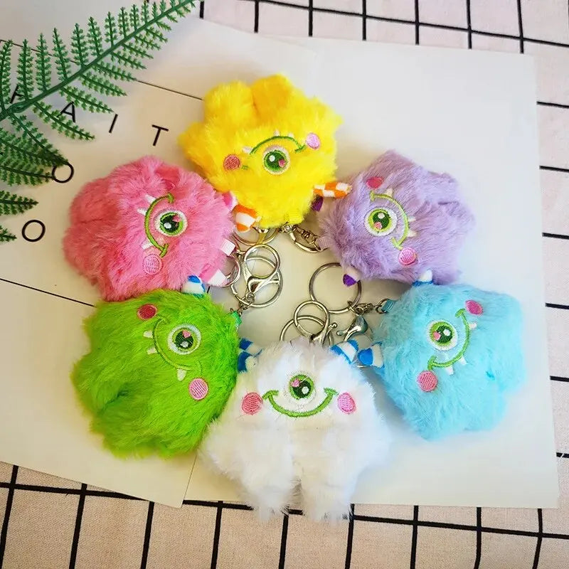 2 Pieces Big Eyed Monster Keychain Random Color Single Eyed Beast Plush Pendant Leedoar