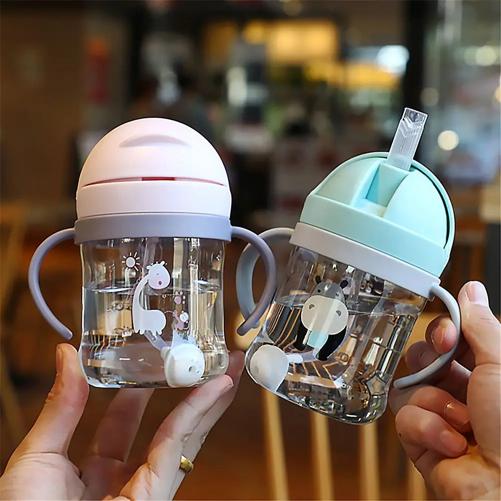 250ML Cartoon Sippy Cups for Toddler Kids Child Learning Cup Water Bottle with Straw and Gravity Ball Handle Feeding Cup Leedoar