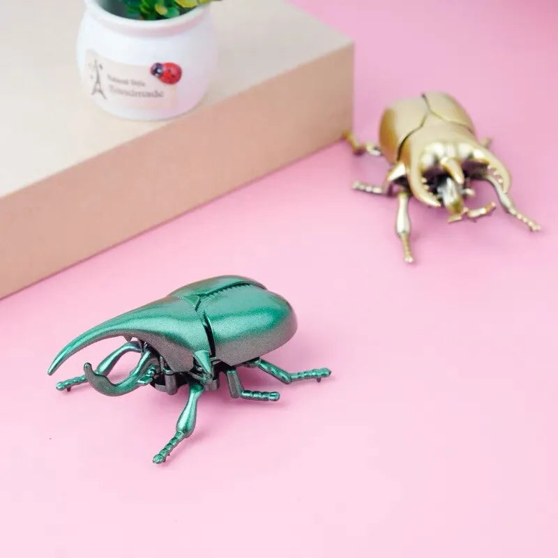 3PCs Wind-Up Beetle Creative Prankster Animated Insect Model Scarab Beetle Children's Battle Wind-Up Toy Leedoar