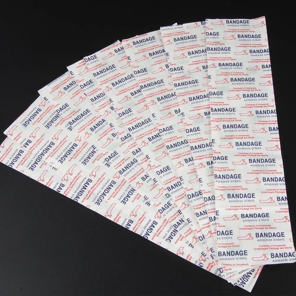 50PCS 38*38mm Transparent PU Waterproof Wound Plaster Band Aid Adhesive Bandage Protective Sticker Outdoor Home First Aid Leedoar