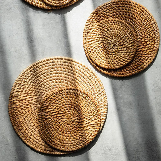 6PCS Tapete de mesa feito à mão em rattan criativo jogo americano mesa de jantar tigela tapete prato tapete isolante térmico tapete antiderrapante 