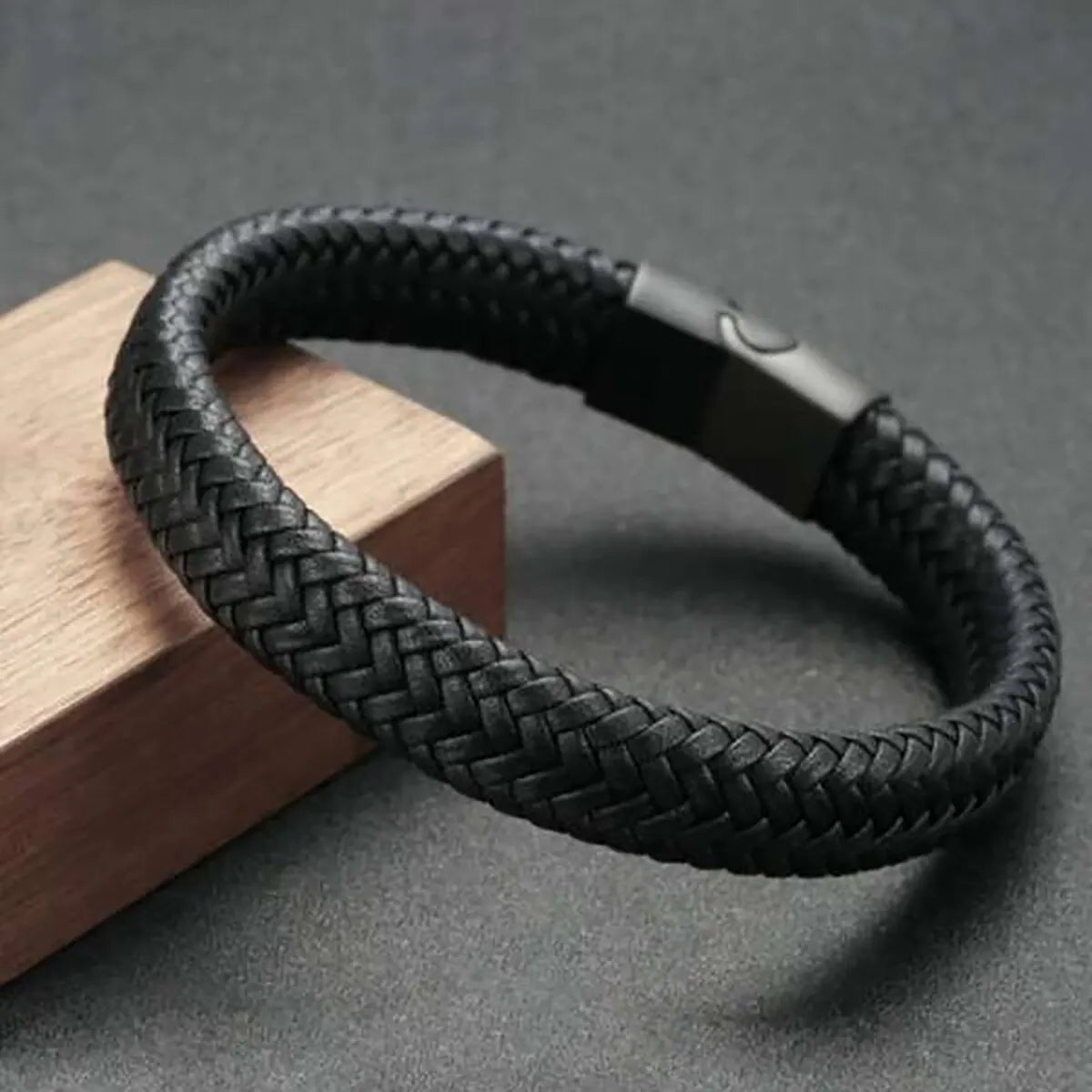 Black PU Leather Magnetic Bracelet Men's Mature and Stable and Elegant Giving Men The Best Gift for Men Leedoar