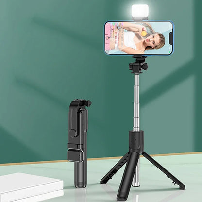 Tripé extensível remoto Bluetooth sem fio Selfie Stick Tripé com luz para iPhone Celular Tiktok Transmissão ao vivo 