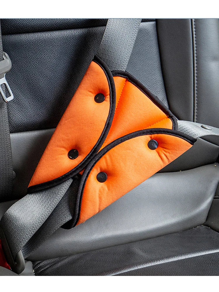 Car Child Safety Belt Triangle Holder, Made of Environmentally Friendly Cotton, Can Be Adjusted to Prevent Strangulation. Leedoar