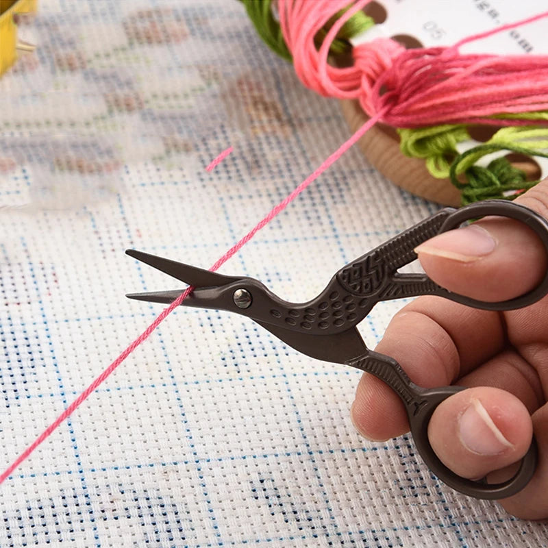 Crane Shaped Scissors Sewing Scissor Stainless Steel Tailor Scissor for Embroidery Needle Work Paper Cutting Tip Craft Scissor Leedoar