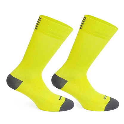 Cycling Socks Running Quick Dry Medium Cylinder Men and Women Sports Fitness in the Tube Leedoar