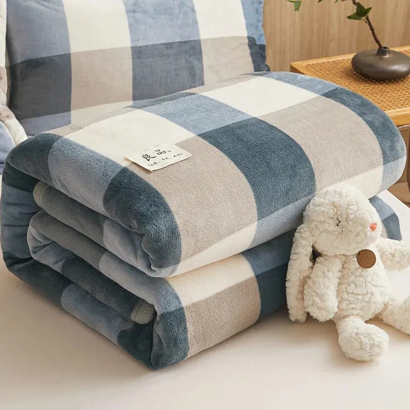 Extra Soft Flannel Blanket Thickened Nap Air Conditioning Blanket Leedoar