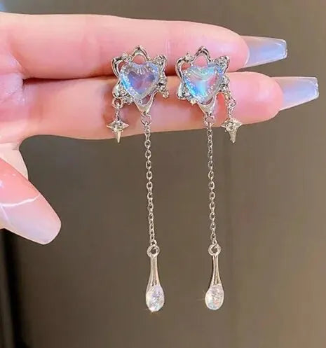 Fashionable Long Earrings with Diamond Leaves and Tassels Elegant Temperament Premium Earrings Leedoar