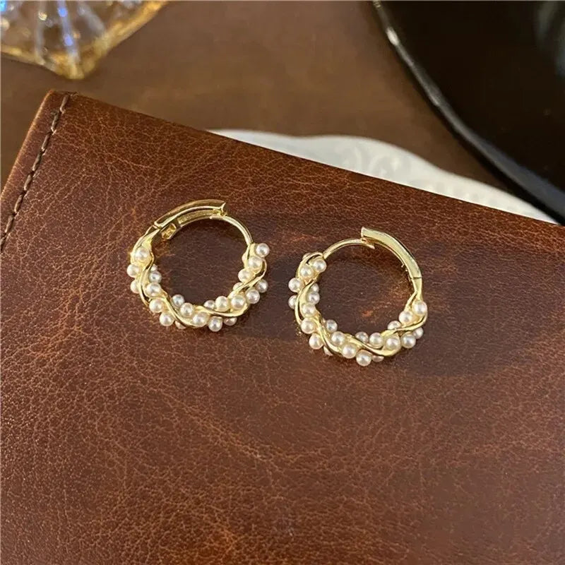 French Imitation Pearl Circel Earring Small Round Hoop Earrings For Women New Design Texture Earrings Jewelry Elegant Gift Leedoar