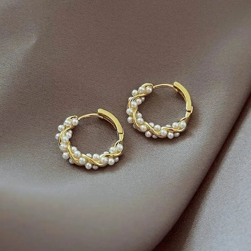 French Imitation Pearl Circel Earring Small Round Hoop Earrings For Women New Design Texture Earrings Jewelry Elegant Gift Leedoar