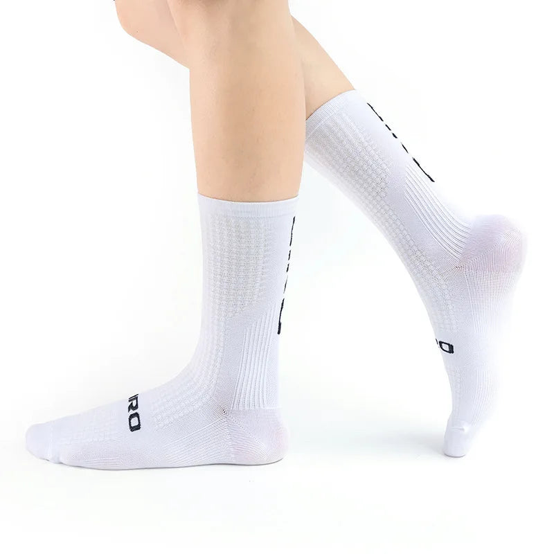 GIRO/ Professional Cycling Socks Compression Socks Breathable Men's And Women's Sports Running Basketball Socks Leedoar