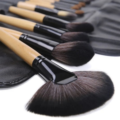 Gift Bag Of  24 pcs Makeup Brush Sets Professional Cosmetics Brushes Eyebrow Powder Foundation Shadows Pinceaux Make Up Tools Leedoar