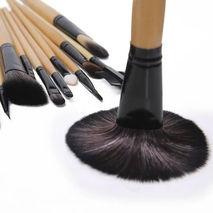 Gift Bag Of  24 pcs Makeup Brush Sets Professional Cosmetics Brushes Eyebrow Powder Foundation Shadows Pinceaux Make Up Tools Leedoar