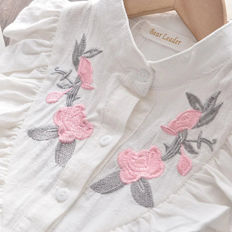 Girls' Clothing Set 2023 Summer New Casual Children's Embroidered Sleeveless Shirt+Shorts Set Girls' Baby Clothing Leedoar