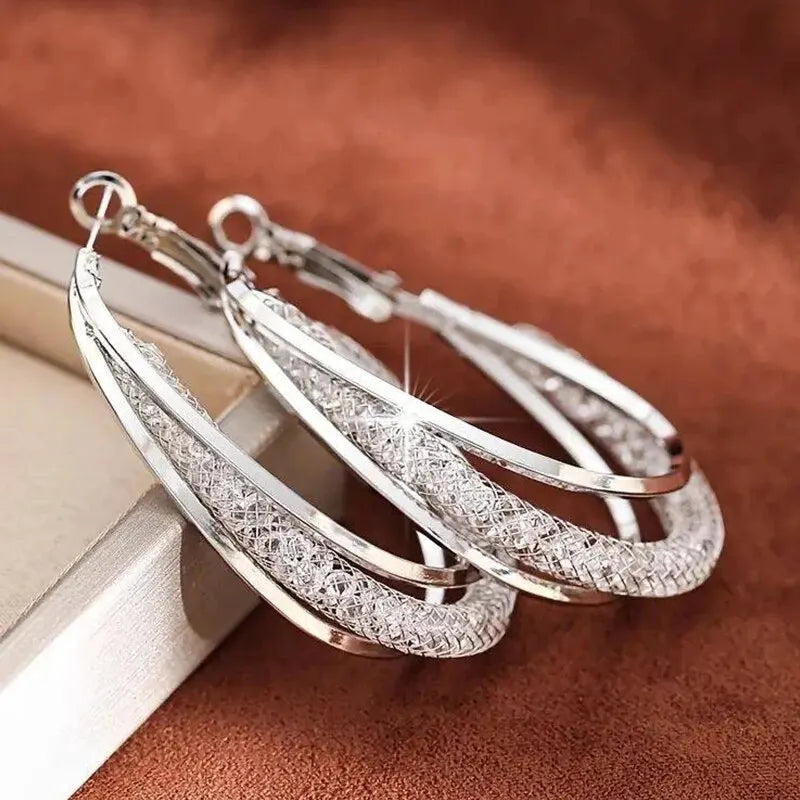 Gold Color Crystal Stone Hoop Earrings Twisted Metal Shape Silver Plating New Fashion Women Earrings Party Jewelry Birthday Gift Leedoar