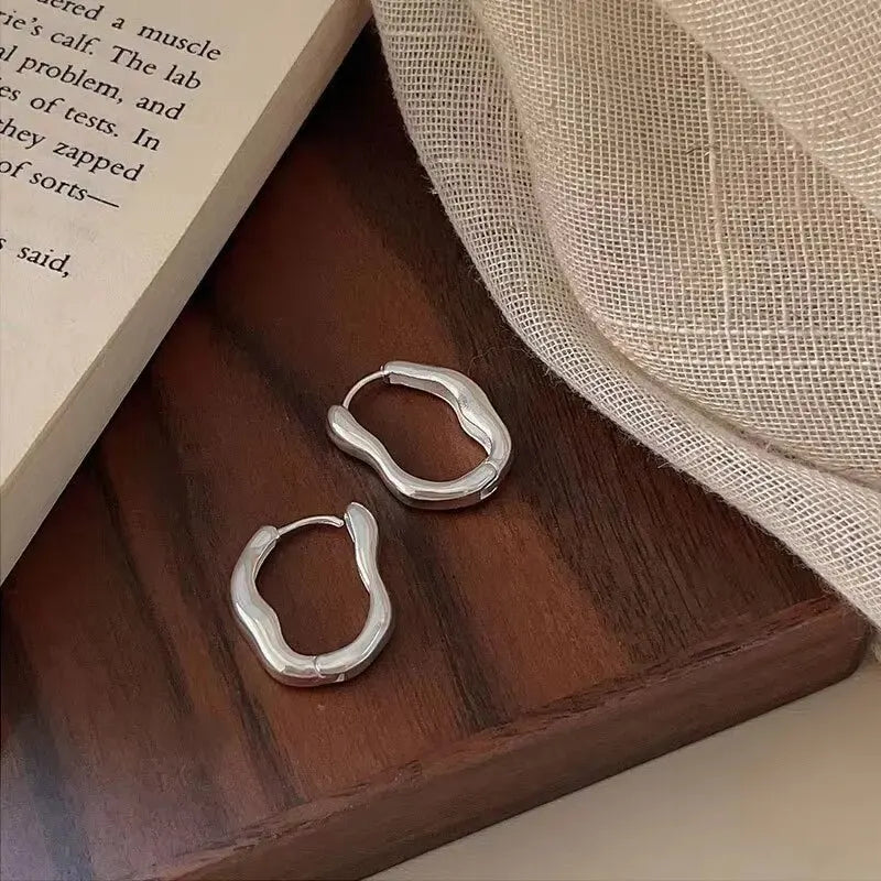 Gold Color Metallic Ear Loops For Women Simple Cool Style Irregular Geometric Ear Buckle Personalized Party HooP Earring Jewelry Leedoar