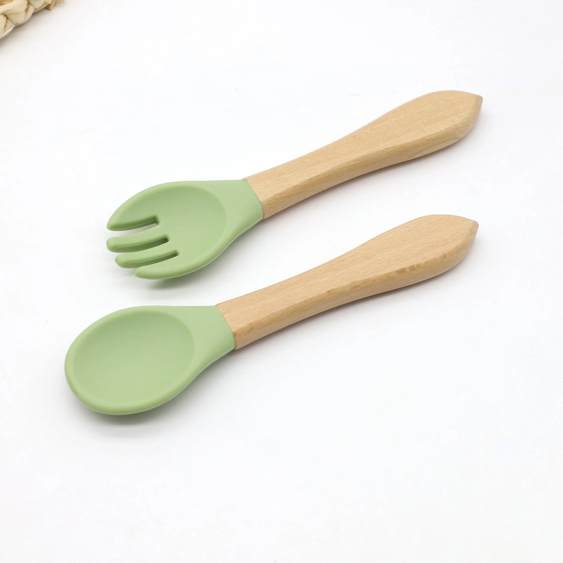 Hot selling food grade silicone wooden handle spoon and fork set for complementary food feeding training spoon and fork Leedoar