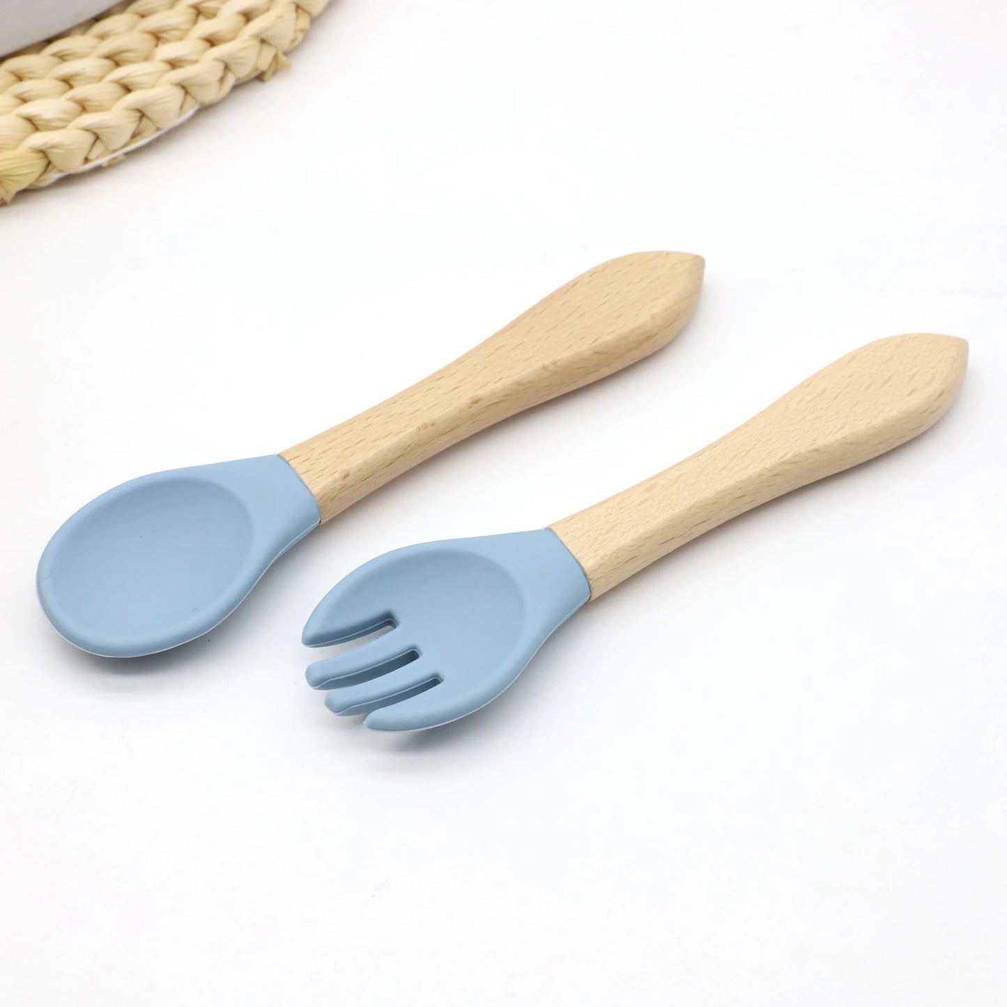 Hot selling food grade silicone wooden handle spoon and fork set for complementary food feeding training spoon and fork Leedoar