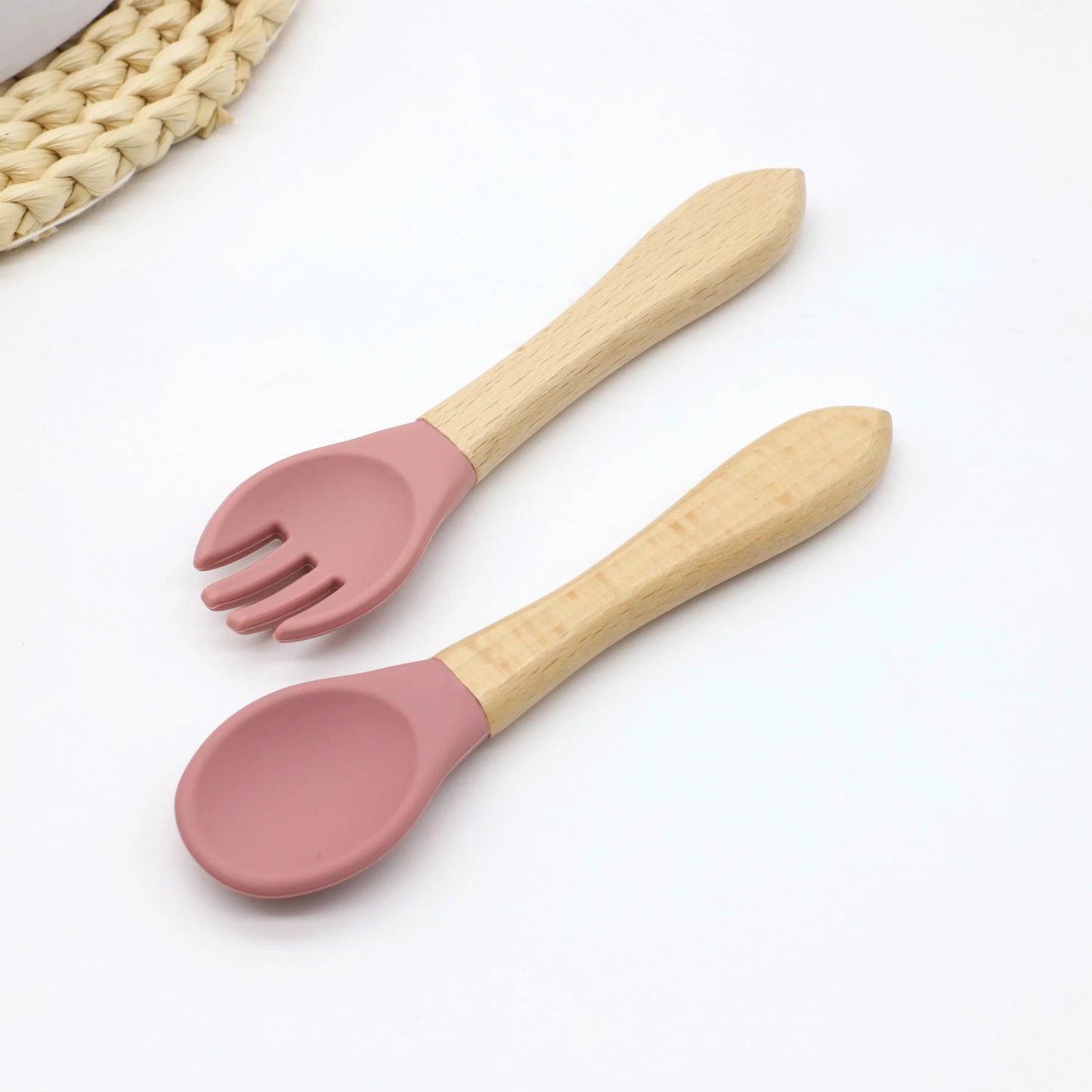 Hot selling food grade silicone wooden handle spoon and fork set for complementary food feeding training spoon and fork Leedoar