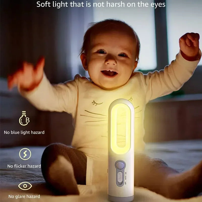 Luz nocturna con sensor de movimiento LED 2 en 1, linterna portátil con sensor de anochecer a amanecer para dormitorio, baño, lectura y acampada 