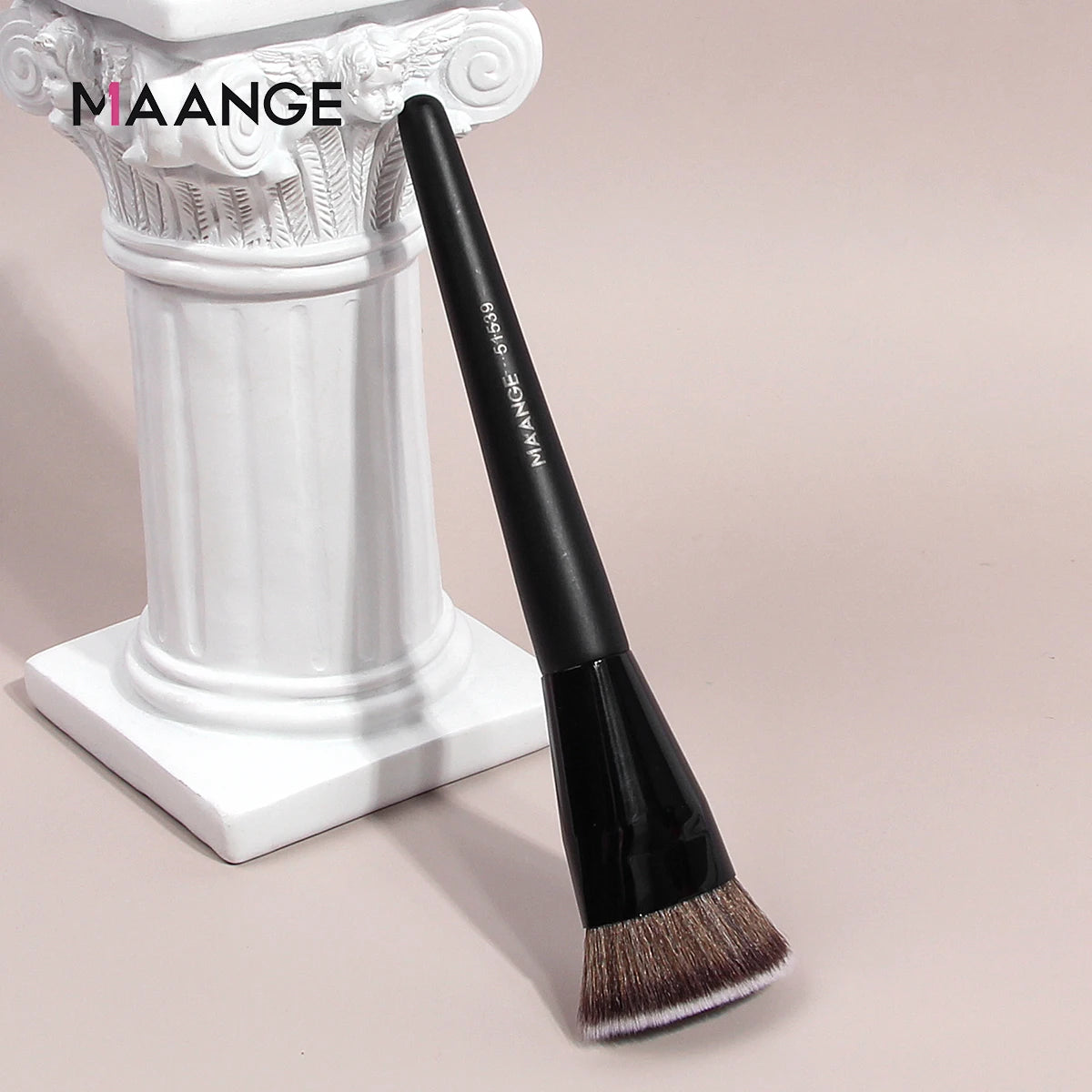 MAANGE Single Flat Round Tube Flat Head Foundation Brush With Box Powder Blush Concealer Makeup Brush Skin-friendly Makeup Tool Leedoar