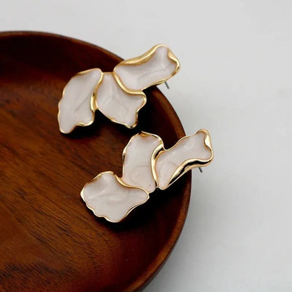 Metal Flower Cream Epoxy Earring Stud Women Fashion Gold Color Plating Irregular Post Earrings Heavy Design Statement Earrings Leedoar