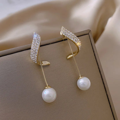 New Classic Elegant Imitation Pearl Dangle Earrings For Women Crystal Long Tassel Exquisite Drop Earring Wedding Jewelry Leedoar