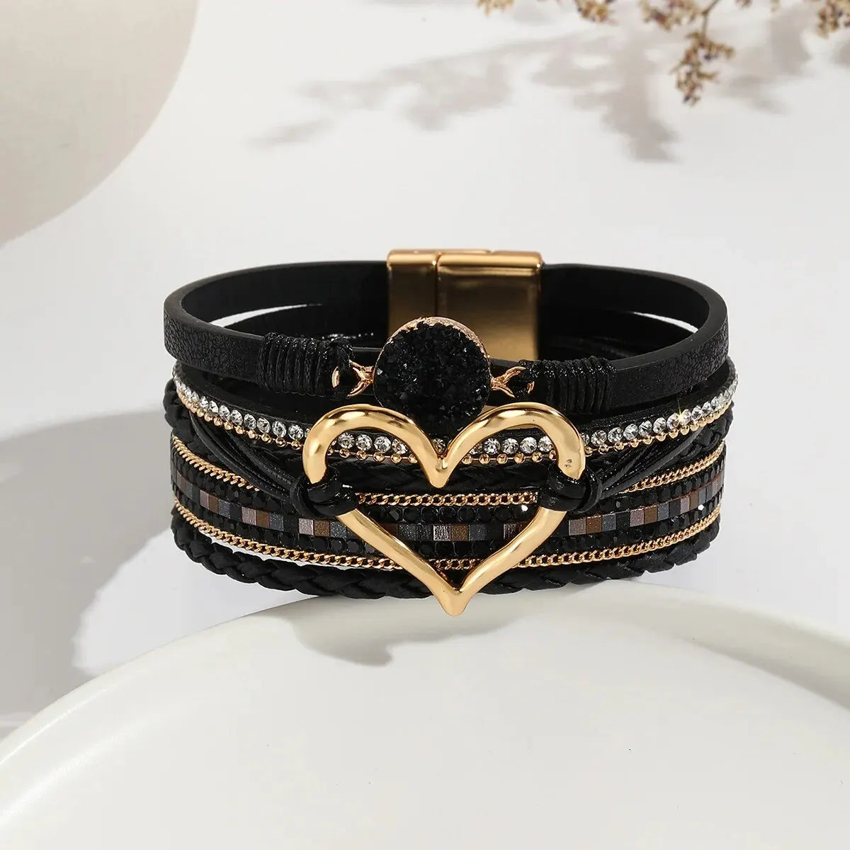 New Metal Love Heart Charm Leather Bracelets for Women Fashion Bohemian Rhinestone Resin Wrap Bracelet Bangle Couple Jewelry Leedoar