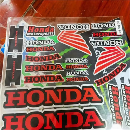 Novo adesivo de faixa lateral de motocicleta, estilo de carro, decalque de vinil para HONDAS, adesivo de motocicleta, adesivos refletivos, decoração de carro 