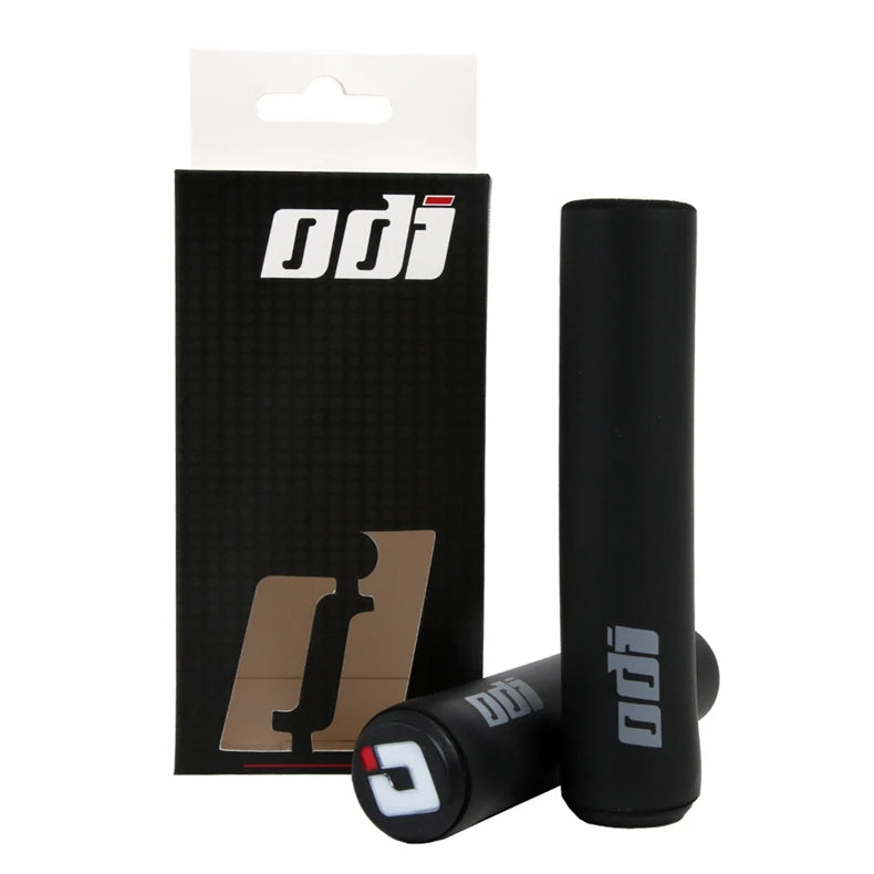 ODI MTB Guidão Manoplas Mountain Bike Dobrável Capa Ultraleve Antiderrapante Gel de Sílica Espumante Incluindo Plug Peças de Bicicleta 