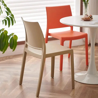 Plastic Accent Dining Chair Living Room Kitchen Outdoor Modern Dining Chair Nordic Home Bar Cheap Sedie Da Cucina Home Furniture