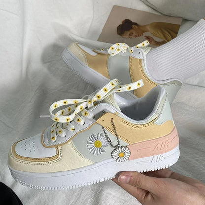 Speedy 2023 New  Shoes for Women Daisy Flat Anti-Slip Women Sneakers Outdoor CasualCasual Shoes Trainer Female  Shoes Leedoar