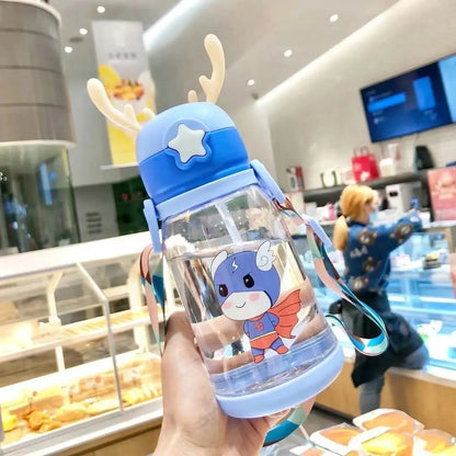 Vaso de agua para niños, jardín de infantes, escuela primaria, vaso anticaída para bebés, linda botella de agua con forma de cuerno de ciervo para estudiantes y niñas con pajita mini