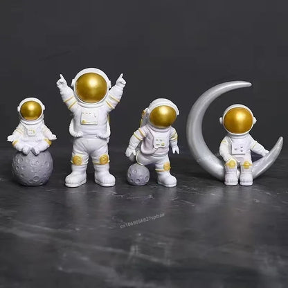 4 pcs Astronaut Figure Statue Figurine Spaceman Sculpture Educational Toy Desktop Home Decoration Astronaut Model For Kids Gift Leedoar