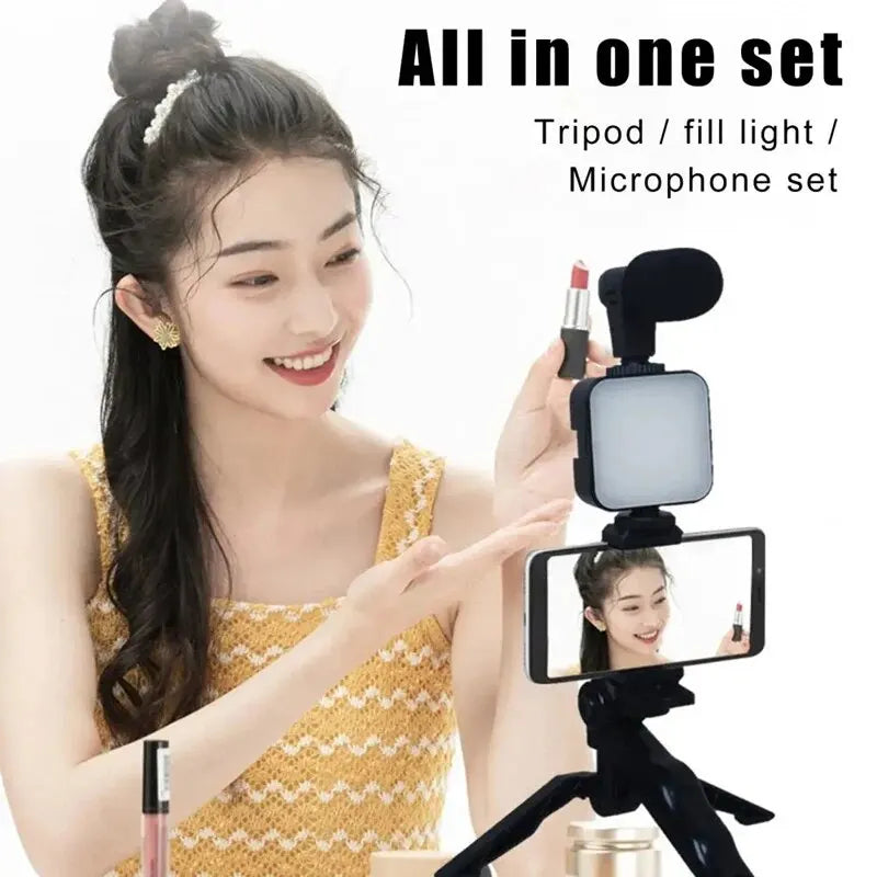 Smartphone Vlogging Kit With Tripod Phone Holder Mini Microphone LED Fill Light Starter For TikTok Live Stream Video YouTube Leedoar